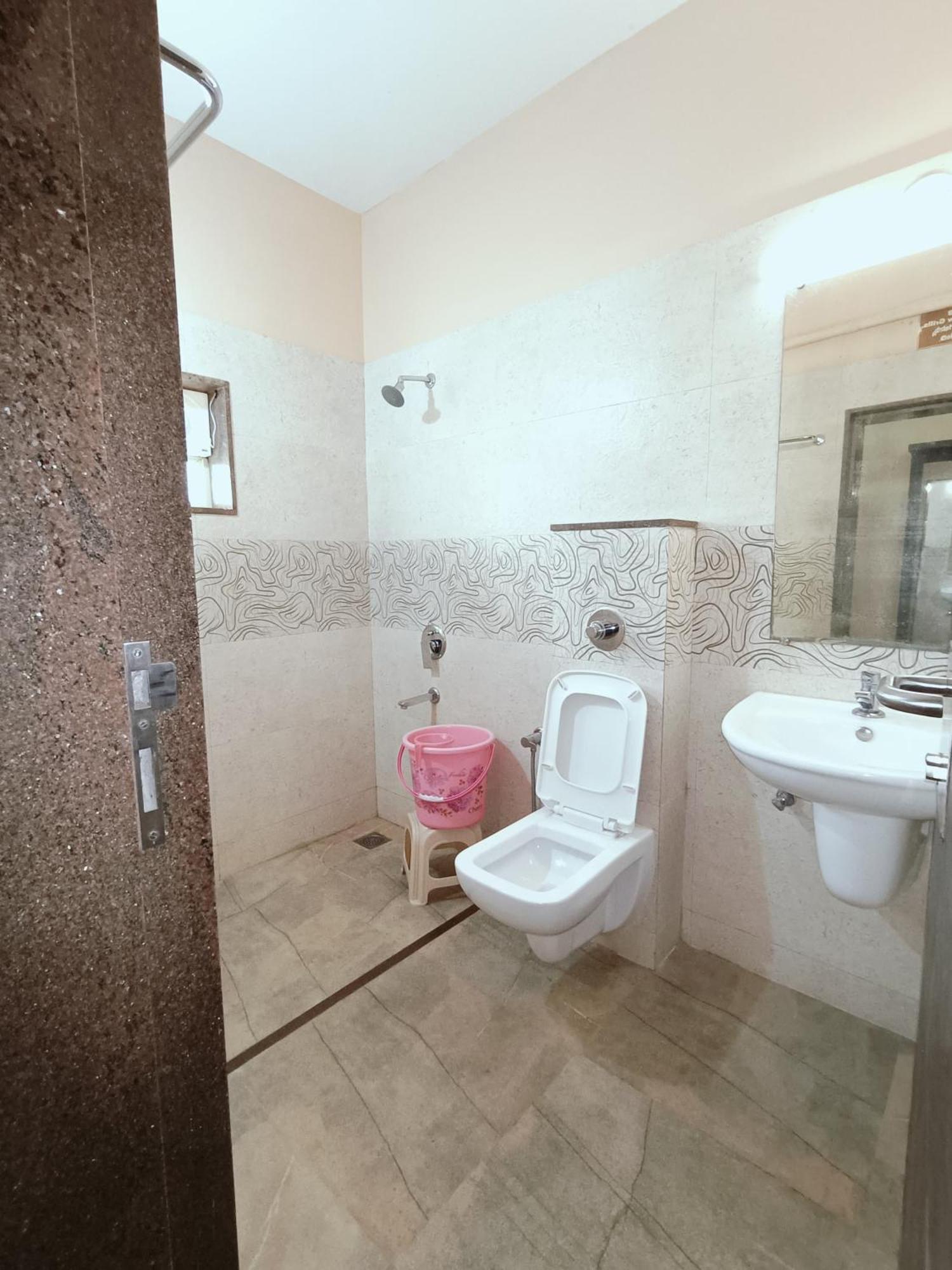 Hotel Mayura Residency Subrahmanya Exterior foto